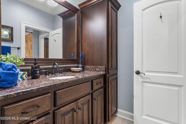 5496 Chalone Place, Ocean Springs, MS 39564