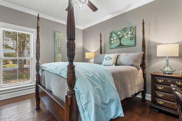 5496 Chalone Place, Ocean Springs, MS 39564
