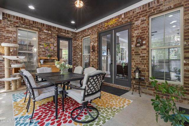 5496 Chalone Place, Ocean Springs, MS 39564