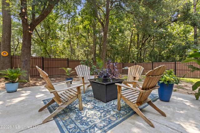 5496 Chalone Place, Ocean Springs, MS 39564