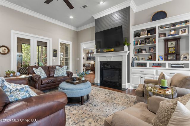 5496 Chalone Place, Ocean Springs, MS 39564