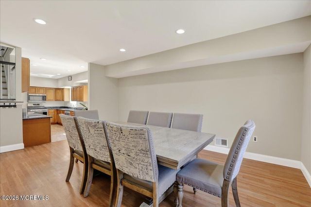 33 Ashford Road, Jackson, NJ 08527