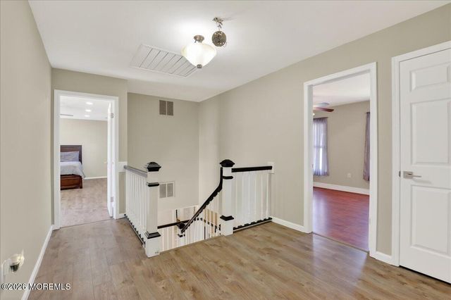 33 Ashford Road, Jackson, NJ 08527