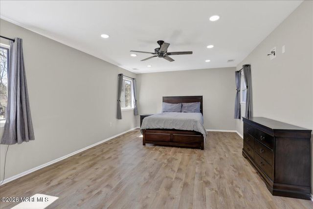 33 Ashford Road, Jackson, NJ 08527