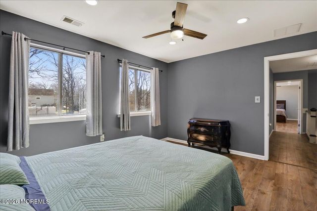 33 Ashford Road, Jackson, NJ 08527