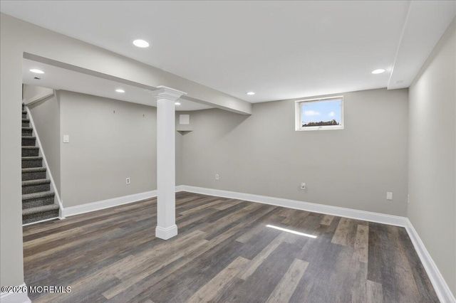 33 Ashford Road, Jackson, NJ 08527