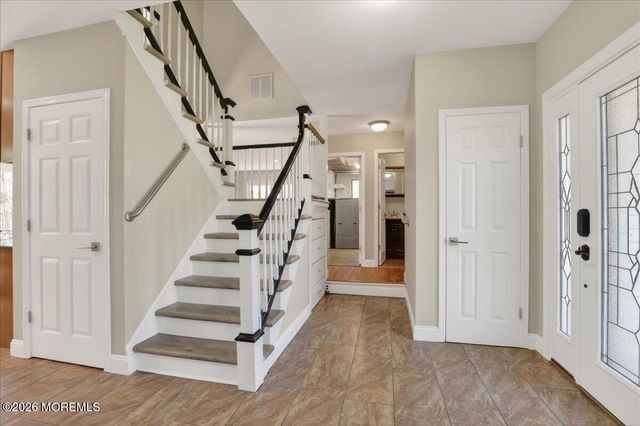 33 Ashford Road, Jackson, NJ 08527