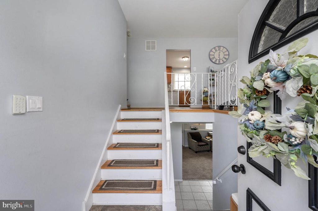 326 HARRISON AVE, Beverly, NJ 08010 — photo 3