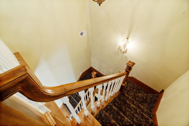 3065 Oak Creek Drive, Paris, TX 75462