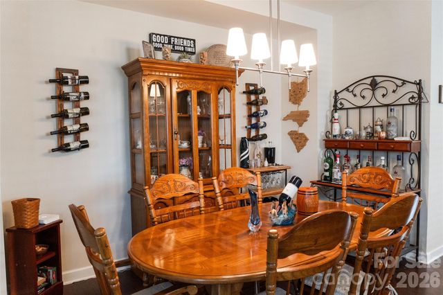 1156 Mckee Farm Lane, Belmont, NC 28012