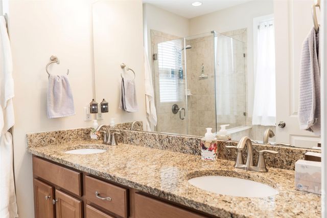 1156 Mckee Farm Lane, Belmont, NC 28012