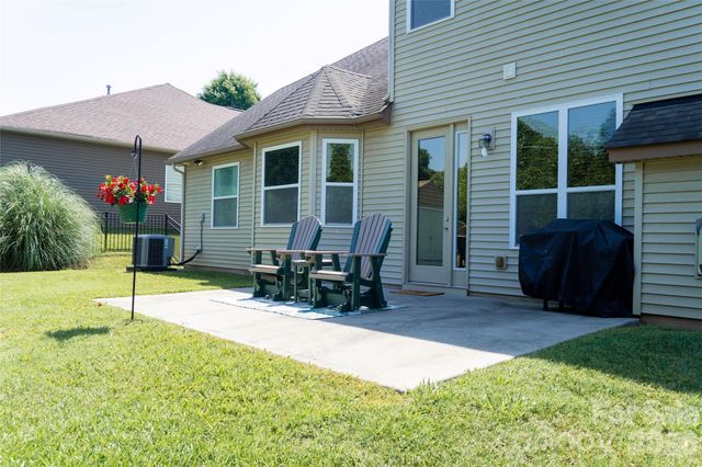 1156 Mckee Farm Lane, Belmont, NC 28012