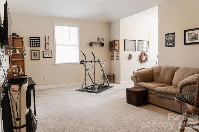 1156 Mckee Farm Lane, Belmont, NC 28012