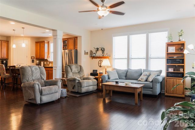 1156 Mckee Farm Lane, Belmont, NC 28012