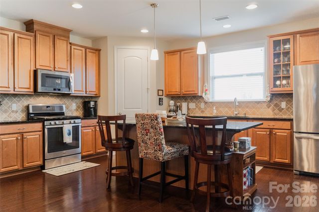 1156 Mckee Farm Lane, Belmont, NC 28012