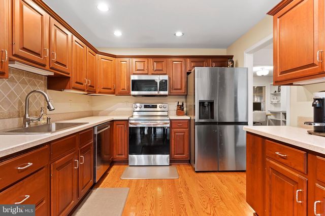 5035 MENDENHALL DRIVE, Mechanicsburg, PA 17050