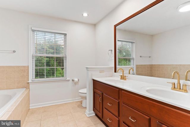5035 MENDENHALL DRIVE, Mechanicsburg, PA 17050