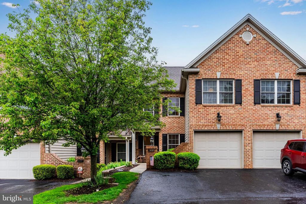 5035 MENDENHALL DRIVE, Mechanicsburg, PA 17050