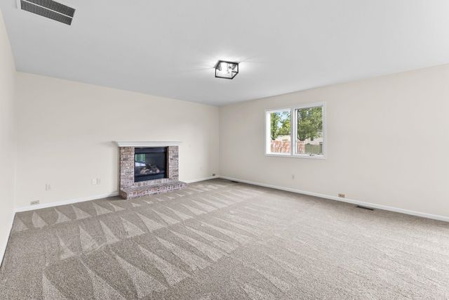 14933 Knobcone Court, Fort Wayne, IN 46814