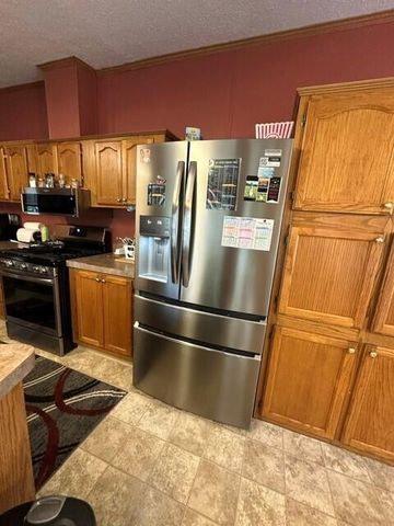 13633 Iris Lane, Cedar Springs, MI 49319