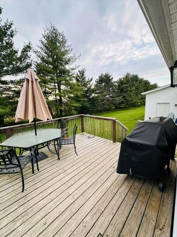 13633 Iris Lane, Cedar Springs, MI 49319