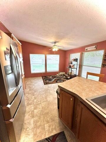 13633 Iris Lane, Cedar Springs, MI 49319