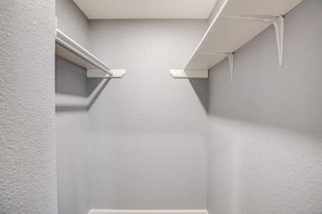 6906 Lovely LN, Austin, TX 78744