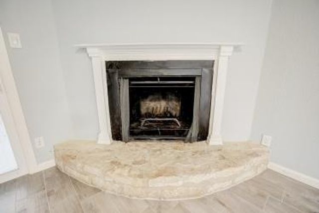 6906 Lovely LN, Austin, TX 78744