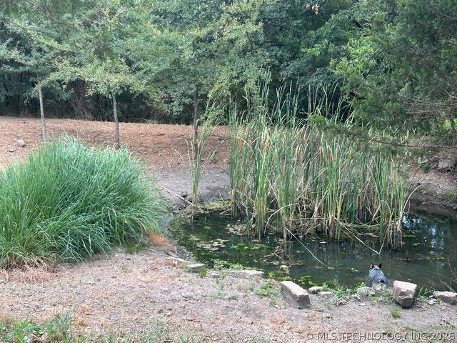 30245 S 210th Road, Henryetta, OK 74437