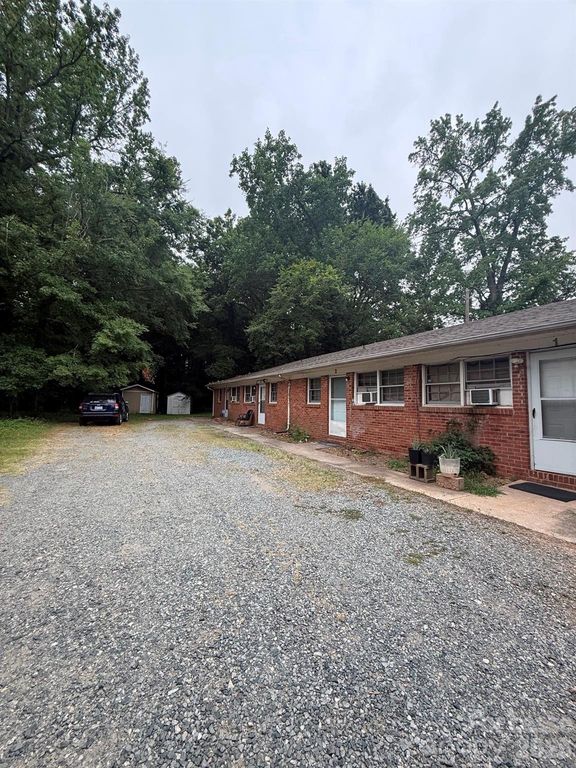 3615 Morris Field Drive 2, Charlotte, NC 28208