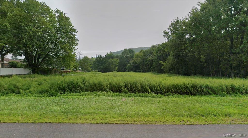 106 Route 22, Pawling, NY 12564 — exterior
