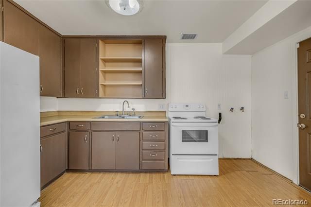 8891 Race Street, Thornton, CO 80229