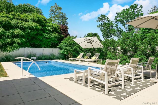 47 Oak Road, East Patchogue, NY 11772
