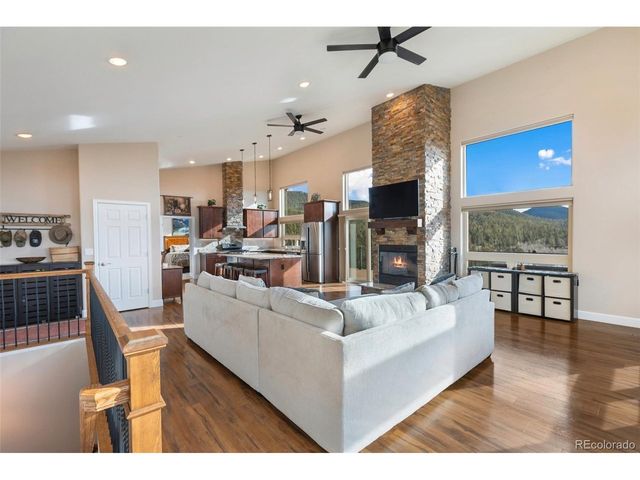 4101 Spruce Rd, Woodland Park, CO 80863