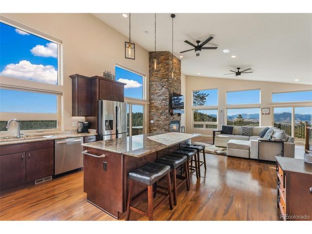 4101 Spruce Rd, Woodland Park, CO 80863