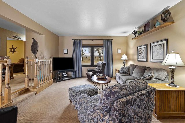 553 GWYNN STREET, Green Bay, WI 54301