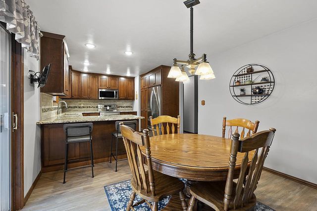 553 GWYNN STREET, Green Bay, WI 54301