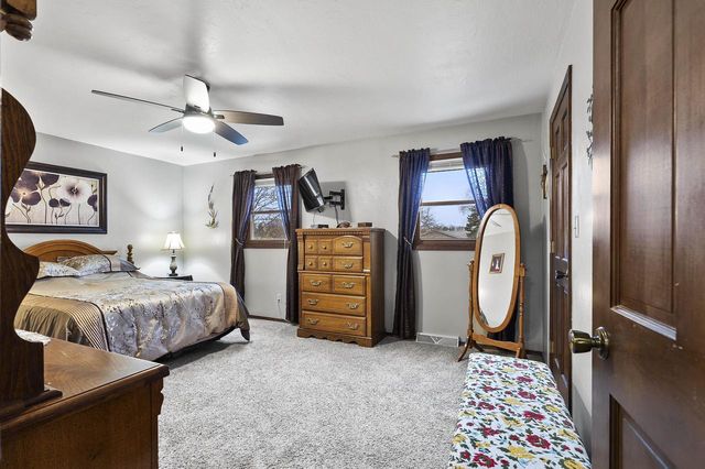 553 GWYNN STREET, Green Bay, WI 54301