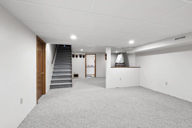 553 GWYNN STREET, Green Bay, WI 54301