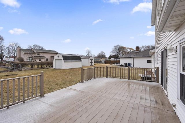 553 GWYNN STREET, Green Bay, WI 54301