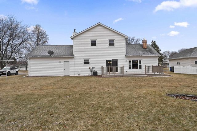 553 GWYNN STREET, Green Bay, WI 54301
