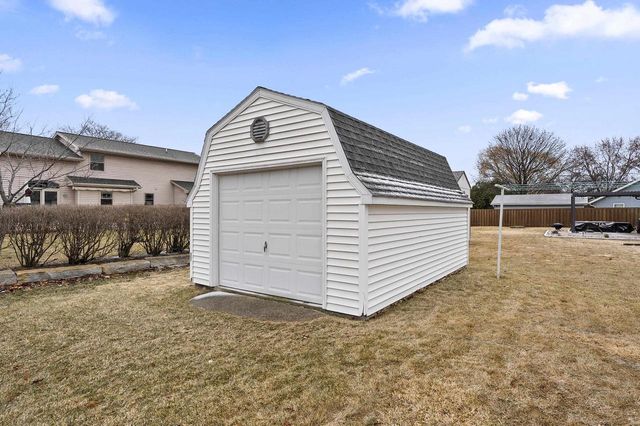 553 GWYNN STREET, Green Bay, WI 54301