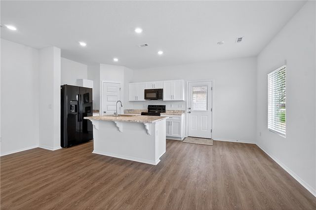 6800 SW Dignity Avenue, Bentonville, AR 72713