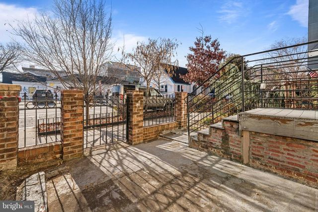 1003 V ST NW, Washington, DC 20001