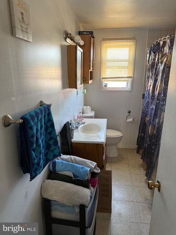 1004 KAYDEN LN, Essex, MD 21221