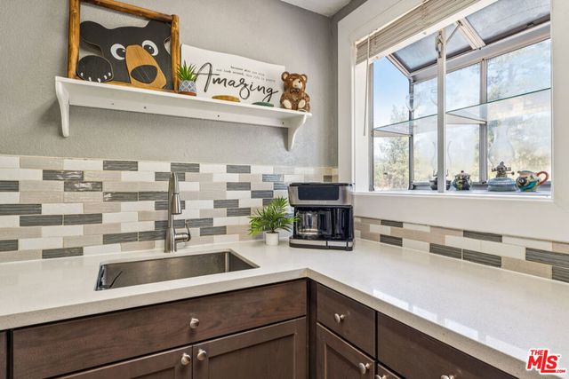 109 W Aeroplane Boulevard, Big Bear City, CA 92314