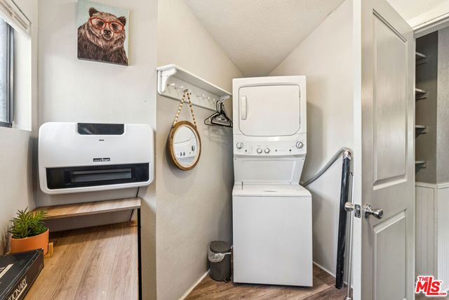 109 W Aeroplane Boulevard, Big Bear City, CA 92314