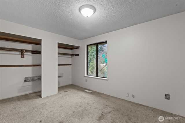 2638 SE Chasewood Court, Port Orchard, WA 98366