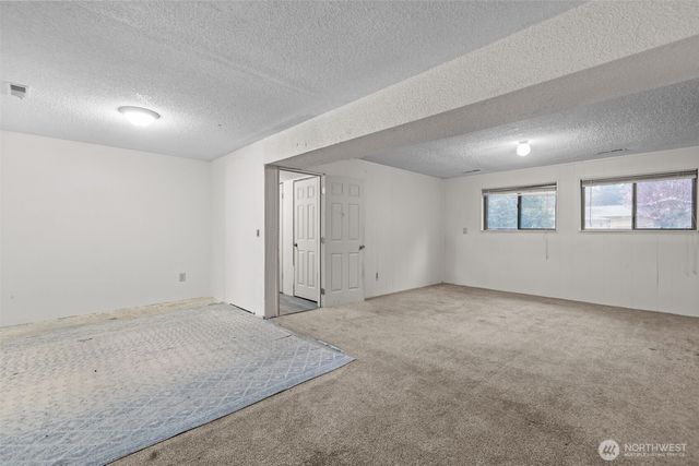 2638 SE Chasewood Court, Port Orchard, WA 98366