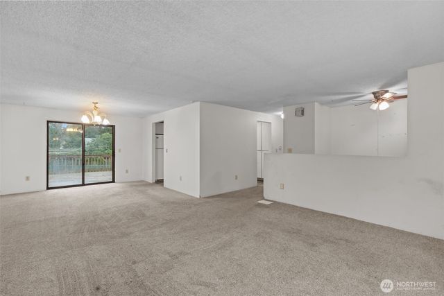 2638 SE Chasewood Court, Port Orchard, WA 98366